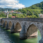 How to Explore the Zlatarsko Jezero Region for Camping and Watersports