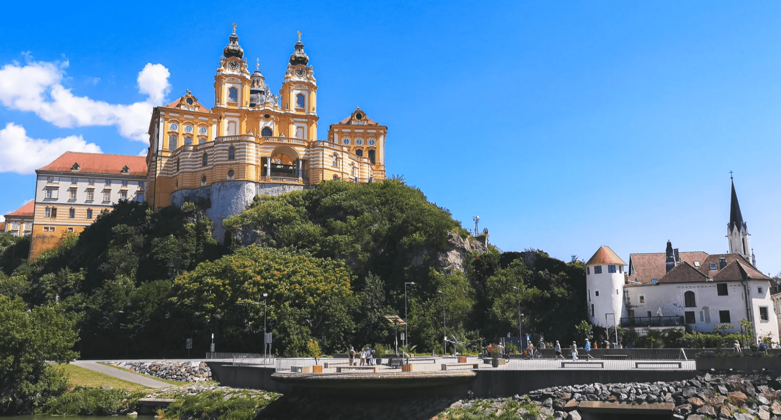 The Best Time to Visit Melk Abbey and Nearby Wachau Highlights